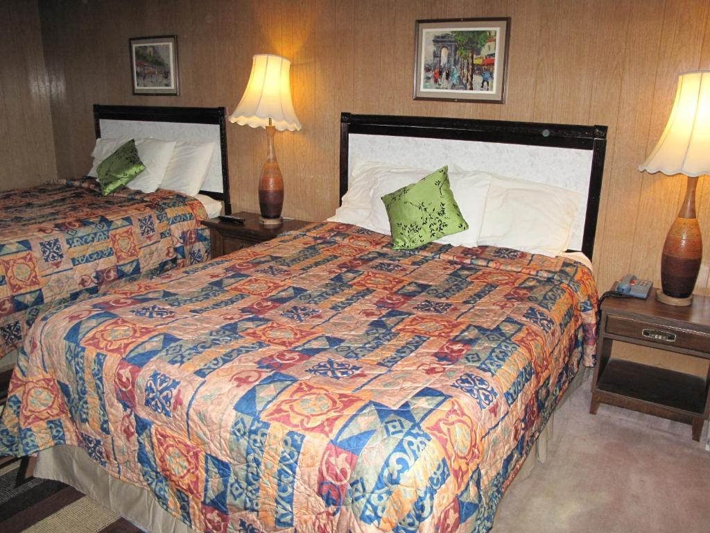 Blue Mountain Motel Pincher Creek Cameră foto